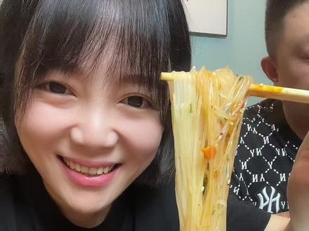 iphone 13 pro max 手机壳翻盖壳 167e6651b4a46ac5ef1558198ec1991f~tplv-dy-resize-origshort-autoq-75:330.jpeg?biz_tag=pcweb_cover&from=3213915784&s=PackSourceEnum_AWEME_DETAIL&sc=cover&se=false&x-expires=1987851600&x-signature=jco6KTOL4u8wLXzD1eWpJle0uW8%3D