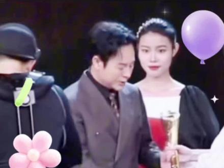 苹果新品发布会2022回放 36e591a2190243feb2c2a6212852e797~tplv-dy-resize-origshort-autoq-75:330.jpeg?biz_tag=pcweb_cover&from=3213915784&s=PackSourceEnum_AWEME_DETAIL&sc=cover&se=false&x-expires=2010632400&x-signature=s9HLzJBL6X06et9fG2%2FXgX1LuNw%3D