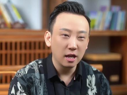 黑洞7机箱走背线教程 7a1af2601d2115664841024aa54d6f1a~tplv-dy-resize-origshort-autoq-75:330.jpeg?biz_tag=pcweb_cover&from=3213915784&s=PackSourceEnum_AWEME_DETAIL&sc=cover&se=false&x-expires=2005196400&x-signature=kKJ5PvmiXEUSJGO3cxPG59WemMg%3D