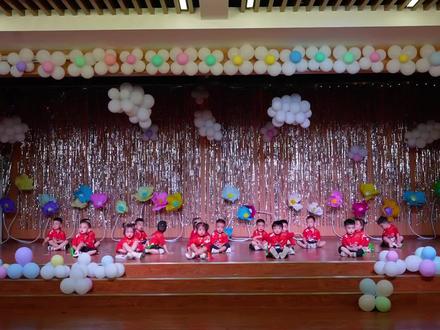 怎样上好一节幼儿园大班数学课 7ad1ac469c17eb7f0f93e96513ca3e79~tplv-dy-resize-origshort-autoq-75:330.jpeg?biz_tag=pcweb_cover&from=3213915784&s=PackSourceEnum_AWEME_DETAIL&sc=cover&se=false&x-expires=2005441200&x-signature=y%2B7KMuDFIKU%2B0PP1a36k7DDMFSo%3D