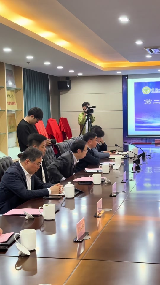 东南大学：东南大学、南京师范大学附属中学江宁分校第二轮战略合作协议签约 高中大学无缝衔接，探索人才联动培养新模式 #高考倒计时50天 #高考志愿报考规划 #金榜题名