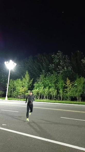 天行健君子以自强不息图片 0fe68c3bfa6e4dc0b9e5a03409ae32a0_1696456567~tplv-dy-resize-origshort-autoq-75:330.jpeg?biz_tag=pcweb_cover&from=3213915784&s=PackSourceEnum_AWEME_DETAIL&sc=cover&se=false&x-expires=2011816800&x-signature=R16cDLpgPS0bcv0YM0nBeImsRT0%3D