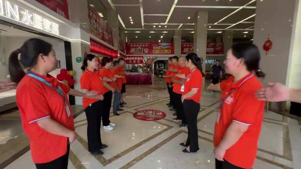 星辰大海完整版原唱长视频 3b05f150fec54c11b7276c0a20e9baec_1693791753~tplv-dy-resize-origshort-autoq-75:330.jpeg?biz_tag=pcweb_cover&from=3213915784&s=PackSourceEnum_AWEME_DETAIL&sc=cover&se=false&x-expires=2009221200&x-signature=%2FmKhFb1LKiDNer4wJpBpY35xueE%3D