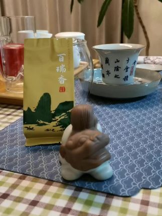 祝学生生日快乐的简短语言 3f89e0d8412d48c5bf01798cbaa00c54~tplv-dy-cropcenter:323:430.jpeg?biz_tag=pcweb_cover&from=3213915784&s=PackSourceEnum_PUBLISH&sc=cover&se=true&sh=323_430&x-expires=1993046400&x-signature=qmRoM%2FPAR3XmAtoAQ4kMY65AYL8%3D