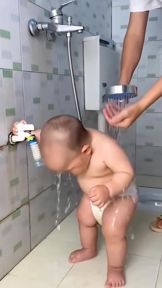 苹果可以用安卓的数据线吗 922f7a736e4642eb89dfaa0fc2cd1c99_1667902451~tplv-dy-resize-origshort-autoq-75:330.jpeg?biz_tag=pcweb_cover&from=3213915784&s=PackSourceEnum_AWEME_DETAIL&sc=cover&se=false&x-expires=1986253200&x-signature=M5iP7H0y%2BULxFfTJLDwabBpRToU%3D