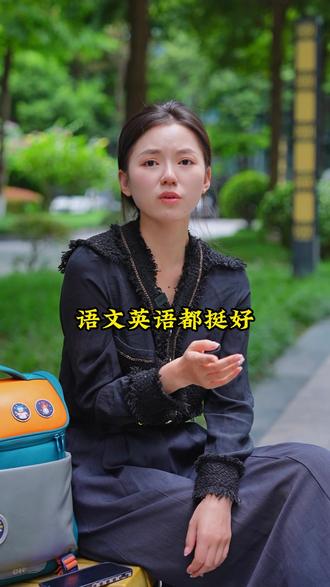 苹果新品发布会2023亮点 ae8109a2e828445e9dd13656e436f904_1695464422~tplv-dy-resize-origshort-autoq-75:330.jpeg?biz_tag=pcweb_cover&from=3213915784&s=PackSourceEnum_AWEME_DETAIL&sc=cover&se=false&x-expires=2011006800&x-signature=bmOnoAhRNqhR3ffk3mzFTEnWd%2B8%3D