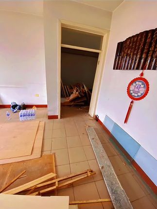 老王的媳妇是谁 b982ac06653b40eaa7d872bdba60c941~tplv-dy-cropcenter:323:430.jpeg?biz_tag=pcweb_cover&from=3213915784&s=PackSourceEnum_PUBLISH&sc=cover&se=true&sh=323_430&x-expires=1982930400&x-signature=lONf%2Flbz%2BDQXQPjLg0IOmmajQdg%3D