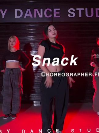 菲欧娜扮演者 c5da2905646141f29350b0bafa978b29_1674308658~tplv-dy-cropcenter:323:430.jpeg?biz_tag=pcweb_cover&from=3213915784&s=PackSourceEnum_PUBLISH&sc=cover&se=true&sh=323_430&x-expires=1989831600&x-signature=pRK7rLgYCoEOZWxB1gN6qtZpv1U%3D