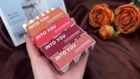 苹果13pro max使用功能 ea653c70d48a4721bd8b9fc416f86f49~tplv-dy-resize-origshort-autoq-75:330.jpeg?biz_tag=pcweb_cover&from=3213915784&s=PackSourceEnum_AWEME_DETAIL&sc=cover&se=false&x-expires=1985752800&x-signature=d%2FQ6LijvwiEysSA2pbDtOMx5xEY%3D