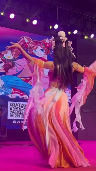 炒肉丝是热油下锅还是冷油下锅好 f6c21de03c9f47a9b0f614eab00a48d6_1696178505~tplv-dy-resize-origshort-autoq-75:330.jpeg?biz_tag=pcweb_cover&from=3213915784&s=PackSourceEnum_AWEME_DETAIL&sc=cover&se=false&x-expires=2011561200&x-signature=oE8MP1RCm9OjO5%2FUSJM5E%2Fh8w4c%3D