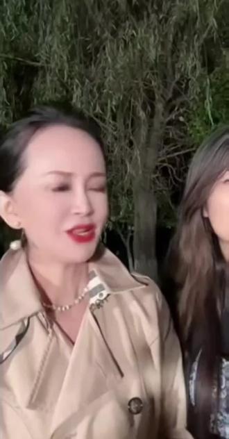 怎样把视频发抖音里 o0GADANh2gkuyhtCKIBVesA08BEZfKAHzPggCk~tplv-dy-resize-origshort-autoq-75:330.jpeg?biz_tag=pcweb_cover&from=3213915784&s=PackSourceEnum_AWEME_DETAIL&sc=cover&se=false&x-expires=2012302800&x-signature=0Uwth9%2F4%2B0Kyf0imM7wRBr%2FbxXA%3D