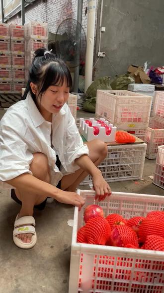 好用的拼长图的软件 o0t95Q3AACBhQygBAPzKNkIXfEGCVI9DJfxAjX~tplv-dy-resize-origshort-autoq-75:330.jpeg?biz_tag=pcweb_cover&from=3213915784&s=PackSourceEnum_AWEME_DETAIL&sc=cover&se=false&x-expires=2009833200&x-signature=ORBSKLQLqqI%2Fkz%2BwUemprL7XHaw%3D