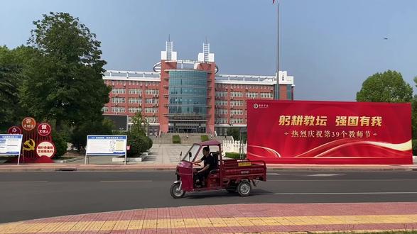 有哪些好看的港剧古装 o8vxuAbqafgJ4v7fBAA7Qm8DZHf8qJ9RncBbCr~tplv-dy-resize-origshort-autoq-75:330.jpeg?biz_tag=pcweb_cover&from=3213915784&s=PackSourceEnum_AWEME_DETAIL&sc=cover&se=false&x-expires=2009739600&x-signature=opg4iEzBw7SfjrB1NQ8xRCVICP8%3D