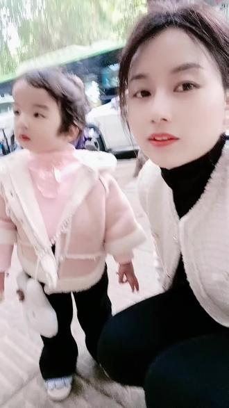 晚上六点是黄昏吗 oADM9ny3lIDhAzAXeBJeFpmDQDnBIwAZogbVbX~tplv-dy-resize-origshort-autoq-75:330.jpeg?biz_tag=pcweb_cover&from=3213915784&s=PackSourceEnum_AWEME_DETAIL&sc=cover&se=false&x-expires=2012378400&x-signature=opnbB5UrCV2%2FPxLBKadgX3Hn8u0%3D