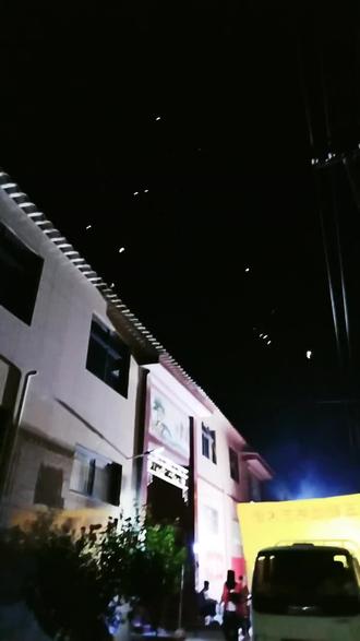 玩具小视频芭比娃娃做衣服简单 oAh5JRhIEAgkfm8NQJfDzpPFI3c6oAA9zBy9AE~tplv-dy-resize-origshort-autoq-75:330.jpeg?biz_tag=pcweb_cover&from=3213915784&s=PackSourceEnum_AWEME_DETAIL&sc=cover&se=false&x-expires=2009757600&x-signature=eeWG2wrjSYHVAvinFc2vzVlV5NY%3D