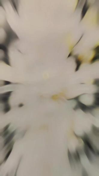 二维码是什么样 oM3J7EPmhBCHmfDb2BAAAff5sLsUiYqIMUR7Gt~tplv-dy-resize-origshort-autoq-75:330.jpeg?biz_tag=pcweb_cover&from=3213915784&s=PackSourceEnum_AWEME_DETAIL&sc=cover&se=false&x-expires=2009350800&x-signature=9oTrjGKBCY75zJ8q%2FR%2BlB6Y5lEI%3D