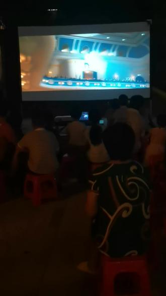 美国网站电影免费观看 oM7CbeBjAv6bbF2l2JUwASEtX7EBIx2wne5eDA~tplv-dy-resize-origshort-autoq-75:330.jpeg?biz_tag=pcweb_cover&from=3213915784&s=PackSourceEnum_AWEME_DETAIL&sc=cover&se=false&x-expires=2009700000&x-signature=En3QESIK0GkqoLzA6y8fbwPMFnE%3D