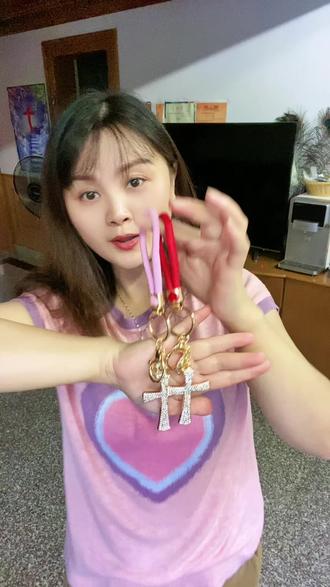 怎么去除甲醛最简单的方法 oMmoyORXnQA2ORBWAB8EDf9pwBbqlLAIDagfAC~tplv-dy-resize-origshort-autoq-75:330.jpeg?biz_tag=pcweb_cover&from=3213915784&s=PackSourceEnum_AWEME_DETAIL&sc=cover&se=false&x-expires=2010488400&x-signature=CbRy9iQlKVCwBKrmSfKNxtIfii0%3D