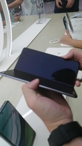 iphone 13 pro max今日价格二手回收 oQBpBKgCseHDBe87anQBooAGFBAbsftOawDIMn~tplv-dy-resize-origshort-autoq-75:330.jpeg?biz_tag=pcweb_cover&from=3213915784&s=PackSourceEnum_AWEME_DETAIL&sc=cover&se=false&x-expires=2010963600&x-signature=F0DlSPmqwetEIcmogrRIkPNuTYE%3D
