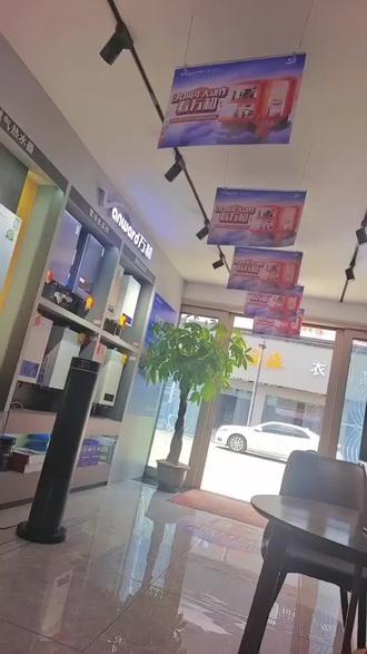 熨烫机手持式好还是挂烫机 oQbi1uLD2ADAOMf2rdhHz8PTepY4HCUfEAyxfW~tplv-dy-resize-origshort-autoq-75:330.jpeg?biz_tag=pcweb_cover&from=3213915784&s=PackSourceEnum_AWEME_DETAIL&sc=cover&se=false&x-expires=2008969200&x-signature=45HXBuKXhVs85d%2BMW9dC8LCSnrE%3D