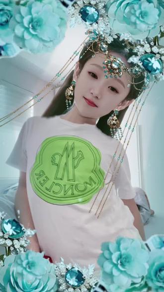 装修墙壁瓷砖全铺效果图 oUCk4CnaIABDEXfnbAAgQkB8N8H2DAqRfpU9Ni~tplv-dy-resize-origshort-autoq-75:330.jpeg?biz_tag=pcweb_cover&from=3213915784&s=PackSourceEnum_AWEME_DETAIL&sc=cover&se=false&x-expires=2010326400&x-signature=A1n1X26VeD%2FHm9QXc82o1HNd1gU%3D