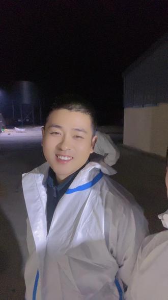 股市最新消息上证指数 oUEAyBDxkln393ge3Qyxe3TAbWNBklIAHxED0K~tplv-dy-resize-origshort-autoq-75:330.jpeg?biz_tag=pcweb_cover&from=3213915784&s=PackSourceEnum_AWEME_DETAIL&sc=cover&se=false&x-expires=2011111200&x-signature=6LPlTIP4MSC2fbSf4mVnDzew9w8%3D