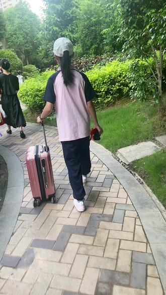 如何上好一堂数学课视频 ocffwnxOgAG8lCMBPB2DalR3eQu7AS8CJPCpwb~tplv-dy-resize-origshort-autoq-75:330.jpeg?biz_tag=pcweb_cover&from=3213915784&s=PackSourceEnum_AWEME_DETAIL&sc=cover&se=false&x-expires=2009437200&x-signature=l%2Bse8p3sqW2onlg34KlIVtlgNKM%3D