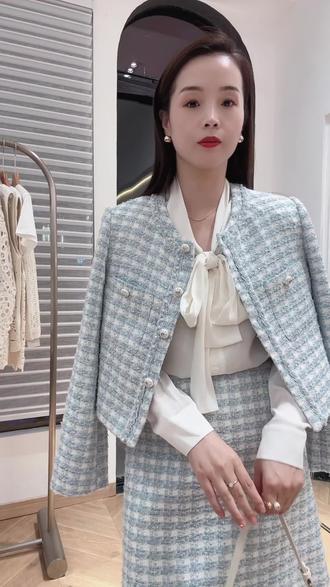 双商低什么意思 ogBCAINzNEMgewyAuT7lojlKZBFAVhVlfCirIg~tplv-dy-resize-origshort-autoq-75:330.jpeg?biz_tag=pcweb_cover&from=3213915784&s=PackSourceEnum_AWEME_DETAIL&sc=cover&se=false&x-expires=2011593600&x-signature=gw8jx5EVKIOQN216krLXrqvKNok%3D