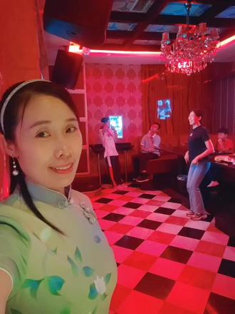翻手为云覆手为雨的歌名 okIzyjALtkPTAB0FZ1hA6tbAh0DSauuEXgtfec~tplv-dy-resize-origshort-autoq-75:330.jpeg?biz_tag=pcweb_cover&from=3213915784&s=PackSourceEnum_AWEME_DETAIL&sc=cover&se=false&x-expires=2011744800&x-signature=ZsH9%2BGzNPiafjvW8SB5kfHA7DRE%3D