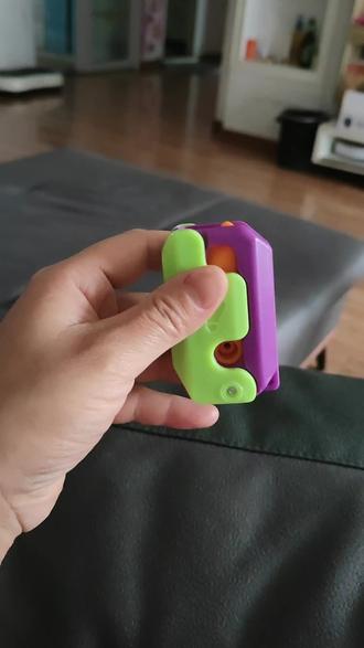 玩具小视频儿童平衡车 ooQPfXAIHWPAHE15xXCeoKj2V7cB7BApEZyQ2e~tplv-dy-resize-origshort-autoq-75:330.jpeg?biz_tag=pcweb_cover&from=3213915784&s=PackSourceEnum_AWEME_DETAIL&sc=cover&se=false&x-expires=2010891600&x-signature=VSyHLUXs%2FupvUgeCCtDylRJDYpQ%3D