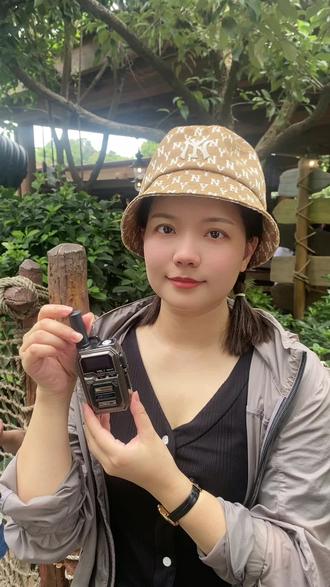 好一点的蓝牙耳机大概多少钱 osLCKqIEQHZffiMCe4TDfPwEvgQdIrC2AA34u2~tplv-dy-resize-origshort-autoq-75:330.jpeg?biz_tag=pcweb_cover&from=3213915784&s=PackSourceEnum_AWEME_DETAIL&sc=cover&se=false&x-expires=2008810800&x-signature=rBoQAQ%2BV9UwVnFJcaNdVPhvb9Xw%3D