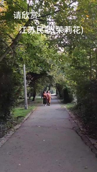 自贴地板 owp4bAnB2I4Ake9vlZYpGECAgIiGBkUQmeDiDA~tplv-dy-resize-origshort-autoq-75:330.jpeg?biz_tag=pcweb_cover&from=3213915784&s=PackSourceEnum_AWEME_DETAIL&sc=cover&se=false&x-expires=2010272400&x-signature=d3SlUQF%2BkBvjjEVYUF%2FUYZ1UbZk%3D