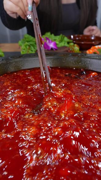 百草味和良品铺子哪个最划算 o0CoDeT5SEbbIrDADlags6nPeJbCDBwLEIINaI~tplv-dy-resize-origshort-autoq-75:330.jpeg?biz_tag=pcweb_cover&from=3213915784&s=PackSourceEnum_AWEME_DETAIL&sc=cover&se=false&x-expires=2010830400&x-signature=7p7FF1%2FwS2mCI9%2F%2FIwF8Zr%2FwrWU%3D