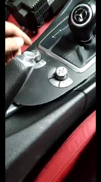 奔驰CLK拆中控教学