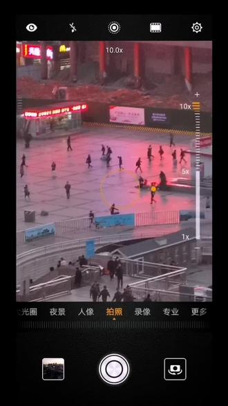 夜景拍摄的华为,放大十倍的效果,你可以不用,但不能质疑💪