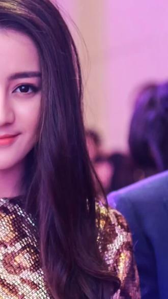 #迪丽热巴 你们的女神来了,快来合拍吧😘 #我有半张明星脸