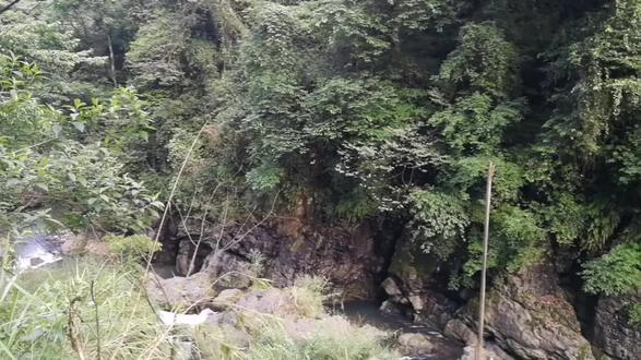 我上班战斗的地方!峨眉山风景区两河口美丽的景色!!!