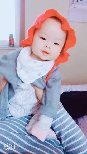 问:小红帽为什么是平胸???#问题问答