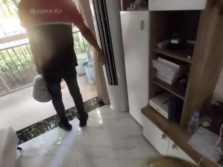 用了一星期空调就坏了,是质量问题还是其它问题。难搞额?