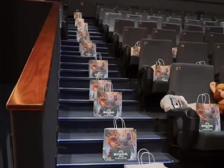 疯狂动物城2 特殊活动场领海报周边#疯狂动物城2