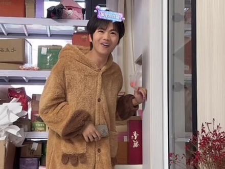 小徐四六级究竟考了多少分 现场揭秘 能不能打破八拜之交#真实还原 #四六级成绩 #小徐呀 #憋住不准笑