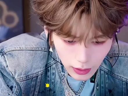 我笑的有点崩溃了@孙恩盛 #孙恩盛 #张函瑞进行曲 #上热门 #致歉一切 #孙恩盛跳张函瑞进行曲