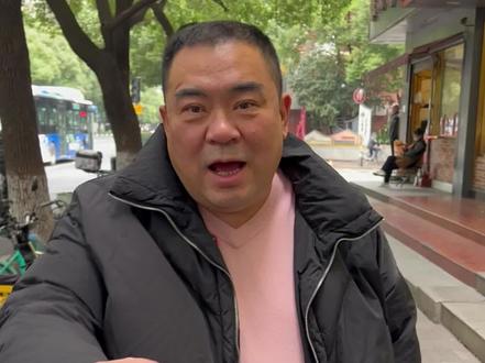 巷子里的馄饨,出乎意料的味道#杭州美食#美食探店#馄饨烧麦@老莫的厨房日记