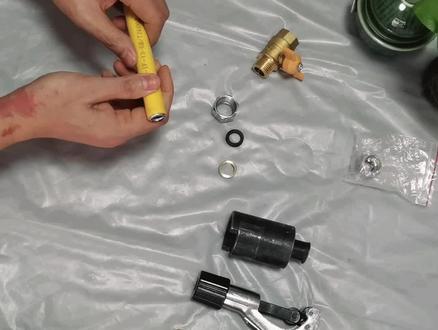 室燃气管接头正确做法#厨房电器 #装修知识 #