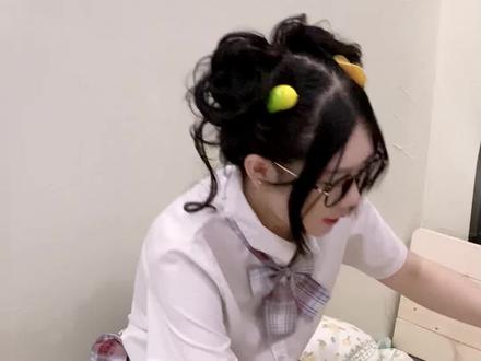 离谱但有用的找东西小技巧‼️尤其是第二个㊙️
1⃣️剪刀✂️法
把剪刀挂在门上➡️大喊三声“洋葱”心里想着你要找的东西
2⃣️吓唬法❗️大喊一句“不着了 大不了买个新的”
直接开摆
3⃣️电话☎️法
给脑子里想的人打电话📲问她习惯把东西放在哪
#女生必看#丢东西#生活小技巧