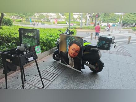 男人过30岁就不要剪太幼稚的发型了,#黄光裕 教父发型
