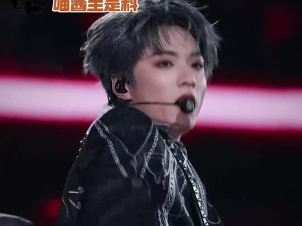 找到了刘耀文饭撒的正确打开方式#刘耀文 #饭撒 #演唱会