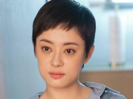 小伙在求婚路上接到短信,竟然直接放弃了求婚