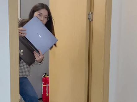 刚加入的小姐姐,你们还有什么问题,快来为难她吧?Project里,里程碑没有年,应该怎么解决?#project教程 #甘特图 #项目管理