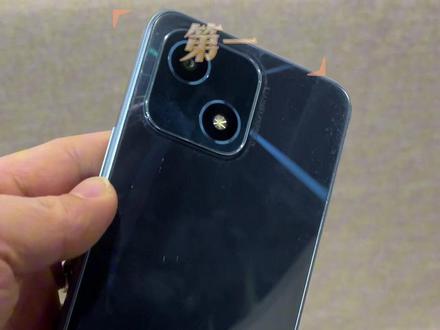 大电池+护眼屏,刷视频一整天都不累,学生党闭眼入📚
#数码科技 #手机 #华为 #荣耀50 #小米